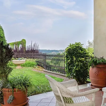 La Collina Delle Acacie Bed & Breakfast